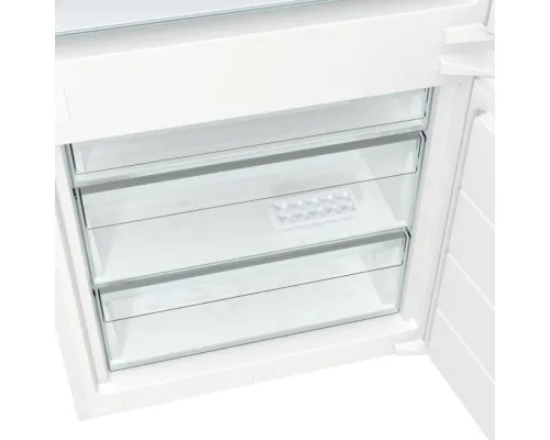 Холодильник Hisense RB3B370SAWD1