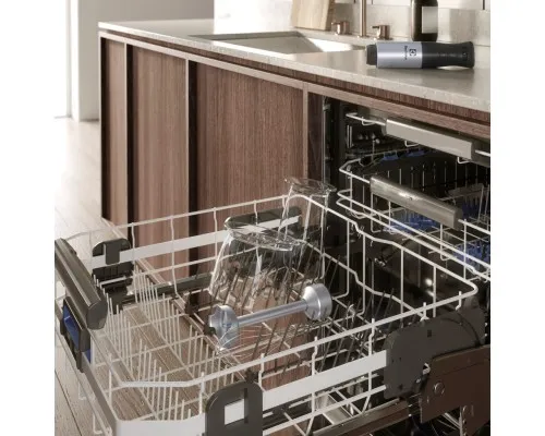 Блендер Electrolux E5HB2-8SS
