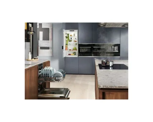 Посудомийна машина Electrolux EEC67310L