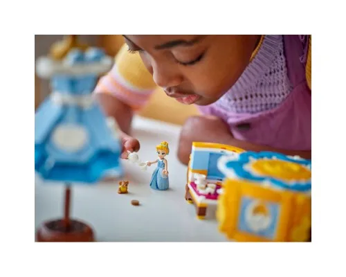 Конструктор LEGO Disney Princess Сукня Попелюшки (43266)