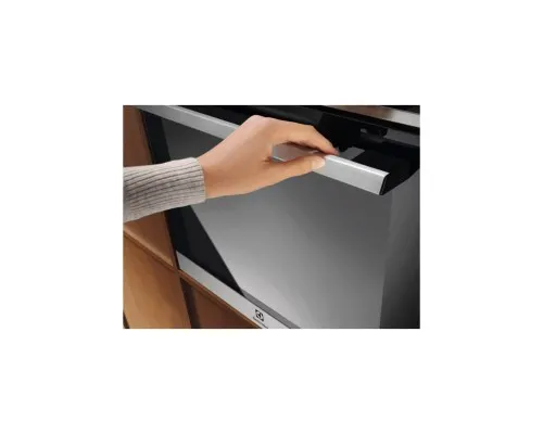 Духова шафа Electrolux EOE8P38X