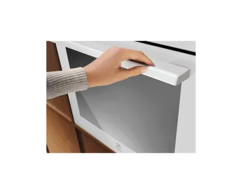 Духова шафа Electrolux LOB8S38V