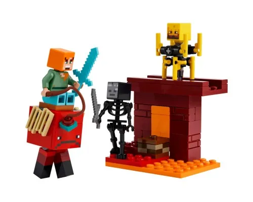 Конструктор LEGO Minecraft Битва з лавою у Незері (21266)