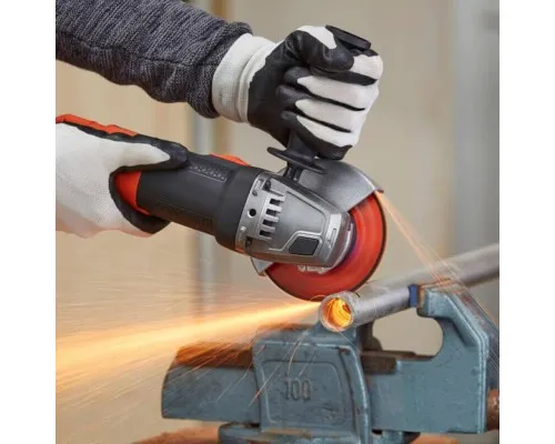 Шліфувальна машина Black&Decker BEG220