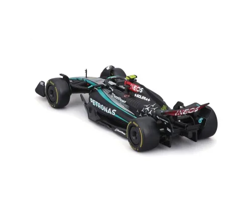 Масштабна модель автомобіля Bburago Автомодель - Mercedes-AMG F1 W15 Performance (2024), 1:43 (18-38208)