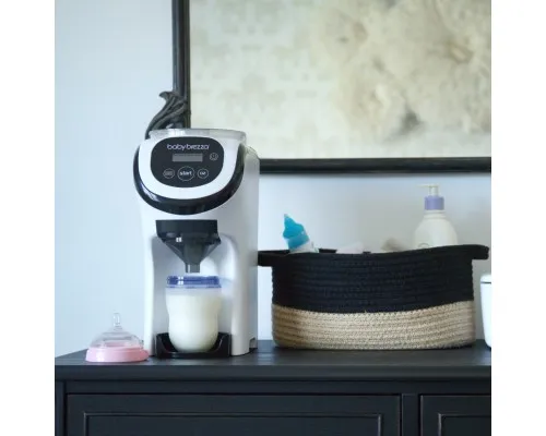 Машина для приготування дитячої суміші Baby Brezza Formula Pro Mini (FRP0079)