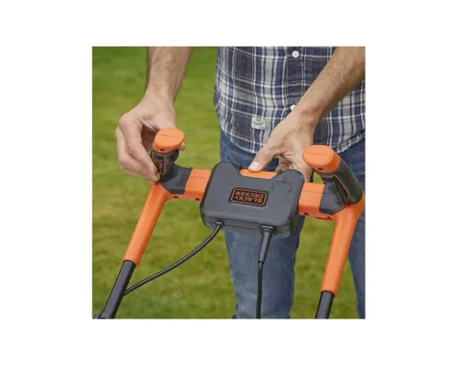 Газонокосарка Black&Decker 1.8 кВт, 42 см (BEMW481BH)