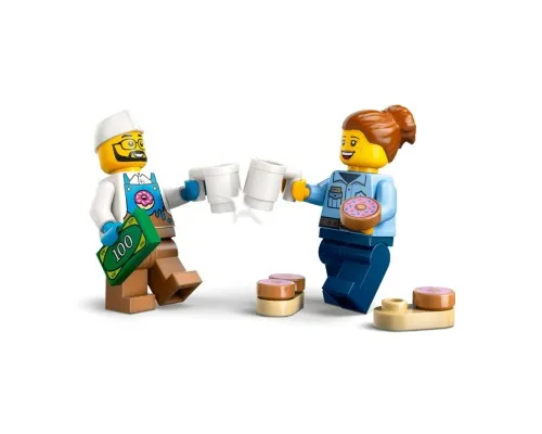 Конструктор LEGO City Вантажівка з пончиками (60452)