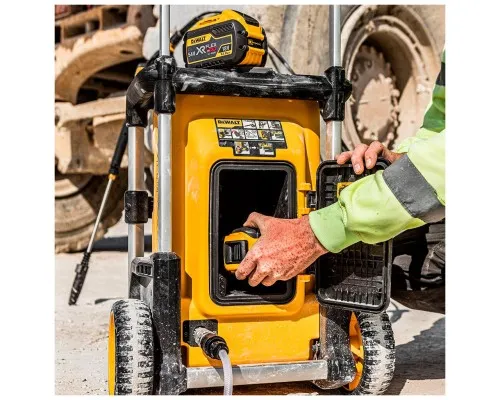 Мийка високого тиску DeWALT XR Li-Ion, 165 бар, шланг 6 м (без АКБ та ЗП) (DCMPW1600N)