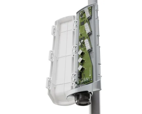 Комутатор мережевий Mikrotik CSS606-1G-2GI-3S+OUT