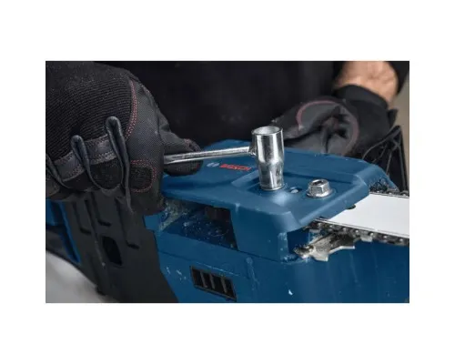Ланцюгова пила Bosch Professional GKE 18V-40, 18V, шина 40см 3.7кг (без АКБ та ЗП) (0.600.8D3.000)