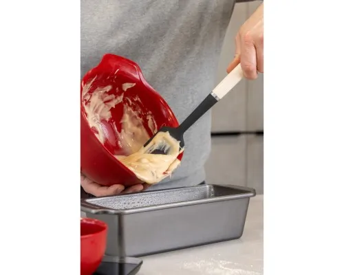 Лопатка кухонна KitchenAid Coreline для тіста, 30 см, кремовий (KAG031OHACE)