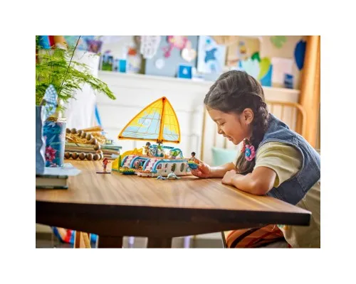 Конструктор LEGO Friends Пригоди на туристичному човні (42664)
