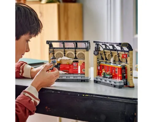Конструктор LEGO Harry Potter Бук нук: Хогвартський експрес (76450-)
