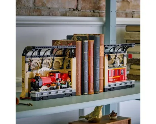 Конструктор LEGO Harry Potter Бук нук: Хогвартський експрес (76450-)