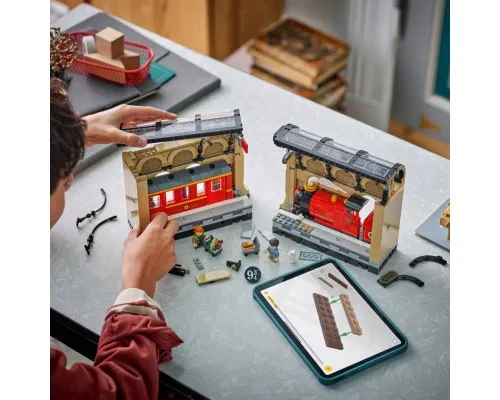 Конструктор LEGO Harry Potter Бук нук: Хогвартський експрес (76450-)