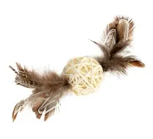 Іграшка для котів GiGwi Catch&scratch Плетений м'ячик з дзвіночком і пір'ям 13 см (75047)