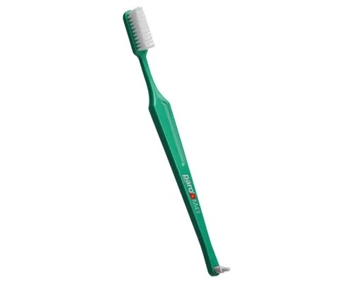 Зубная щетка Paro Swiss M43 средней жесткости Зеленая (7610458007082-green)