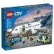 Конструктор LEGO City Пасажирський літак 913 деталей (60367)