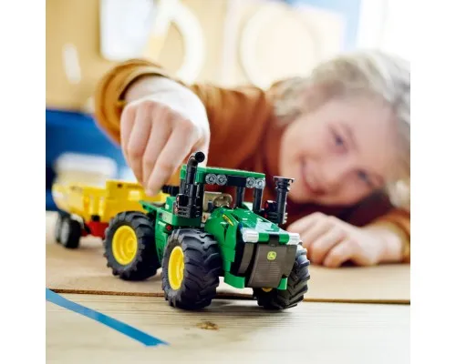 Конструктор LEGO Technic John Deere 9620R 4WD Tractor 390 деталей (42136)