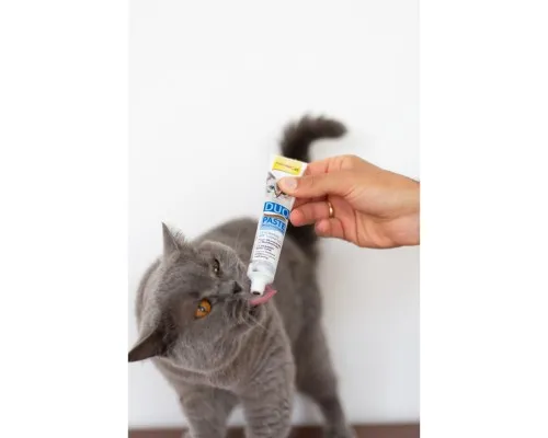 Паста для животных GimCat DUO PASTE Multi-vitamin 12 vitamins with tuna 12 витаминов и тунец 50 г (4002064421858)