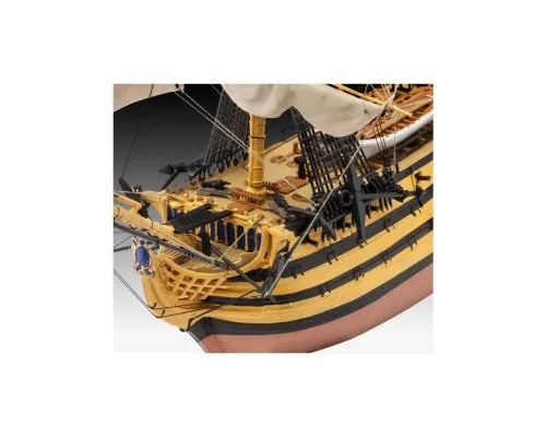 Збірна модель Revell Корабель Його Величності "Перемога" рівень 4 масштаб 1:225 (RVL-05408)