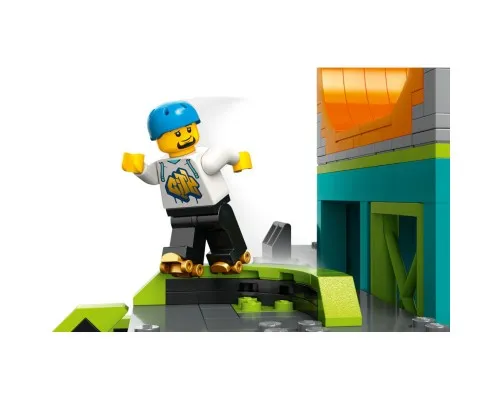 Конструктор LEGO City Уличный скейтпарк 454 деталей (60364)