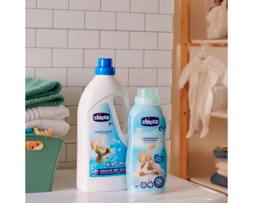 Кондиционер для белья Chicco Sensitive Sweet Talcum смягчитель тканей 750 мл (8058664103126)