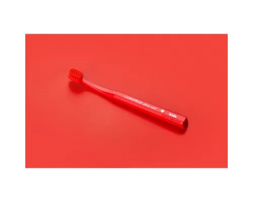 Детская зубная щетка Curaprox CS Kids ультрамягкая d 0.09 мм (4-12 лет) Красный (CS Kids-06)