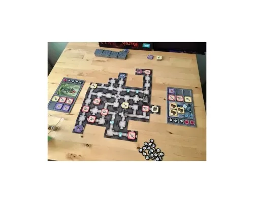 Настольная игра Lord of Boards Тайны замка Карак (Karak) (LOB2302UA)