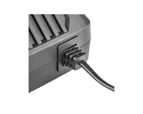 Зарядное устройство для аккумуляторов инструмента Ronix 20В, 4.5А (8993)