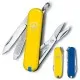 Ніж Victorinox Classic SD Ukraine Жовто-синій (0.6223.8G.2)
