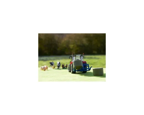 Спецтехніка Britains Модель трактора Massey Ferguson 5612 з вилами та фігурками 1:32 (43205)