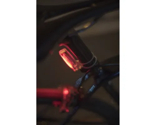 Задняя велофара Knog Plus Rear 20 Lumens Translucent (12143)
