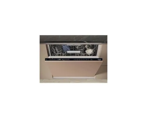 Посудомийна машина Hotpoint-Ariston HM742L