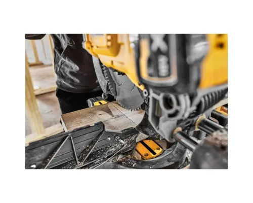 Торцювальна пила DeWALT 54В XR Li-lon, диск 305x30 мм, 3800 об/хв, XPS (без АКБ та ЗП) (DCS781N)