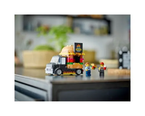 Конструктор LEGO City Вантажівка з гамбургерами 194 деталей (60404)