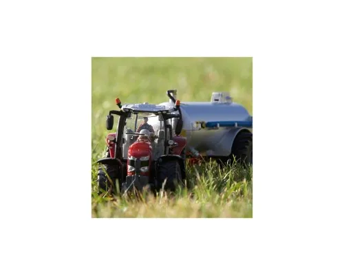 Спецтехніка Britains Трактор Massey Ferguson 6718 S 1:32 (43235)