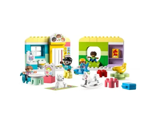 Конструктор LEGO DUPLO Будні в дитячому садку 67 деталей (10992)