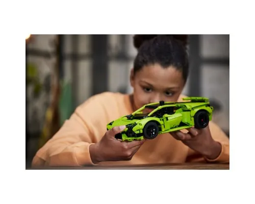 Конструктор LEGO Technic Lamborghini Huracan Tecnica 806 деталей (42161)