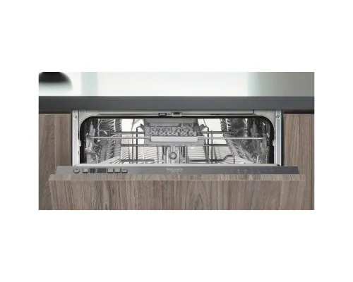 Посудомийна машина Hotpoint-Ariston HI5010C