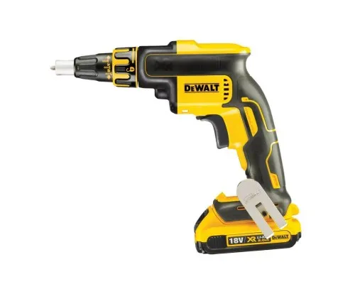 Шуруповерт DeWALT 18V XR Li-Ion, 2x2Ah, 30/5 Нм, 4400 об/мин, кейс (DCF620D2K)