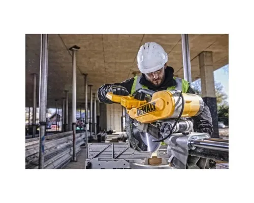 Торцовочная пила DeWALT 1675 Вт, диск 305х30 мм, 1900 - 3800 об/мин, XPS (DWS780)