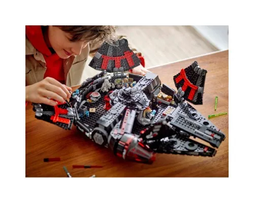 Конструктор LEGO Star Wars Темний сокіл (75389)