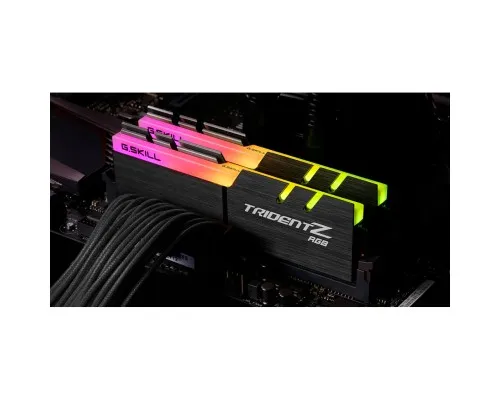 Модуль памяти для компьютера DDR4 32GB (2x16GB) 4000 MHz Trident Z RGB G.Skill (F4-4000C18D-32GTZR)