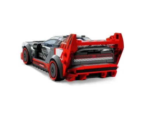 Конструктор LEGO Speed Champions Автомобіль для перегонів Audi S1 e-tron quattro 274 деталі (76921)