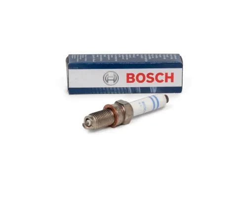 Свеча зажигания Bosch 0 241 145 523