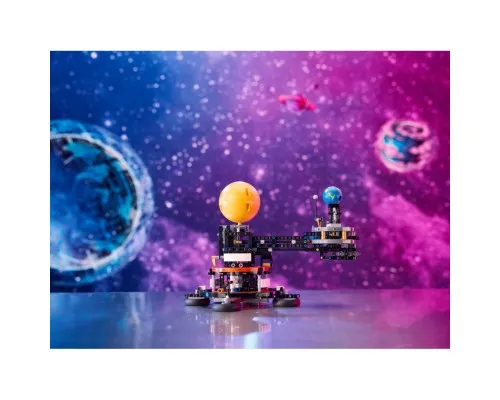 Конструктор LEGO Technic Земля та Місяць на орбіті 526 деталей (42179)