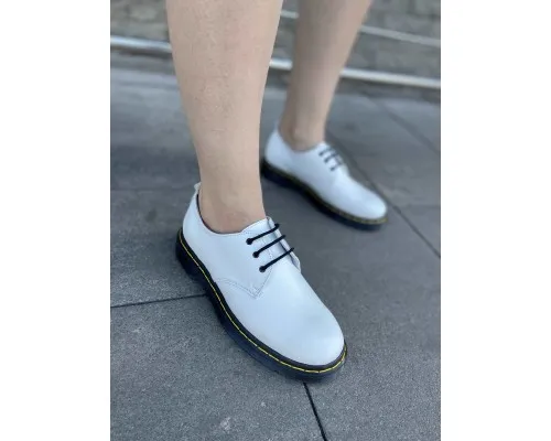 Шкіряні білі туфлі зі шнурком