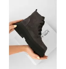 Чорні черевики з натуральної матової шкіри на платформі